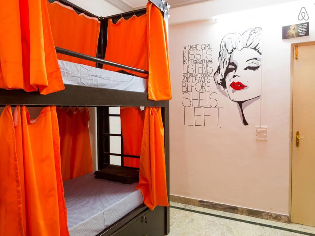 Social Rehab Hostel Bengaluru Szoba fotó